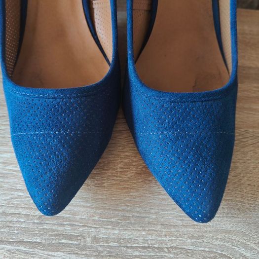 Blue Suede High Heels, size 6