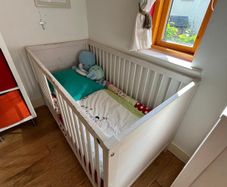 Children Furniture 2 beds+drawers / changer