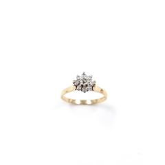 GOLD RING 9K with diamond cluster