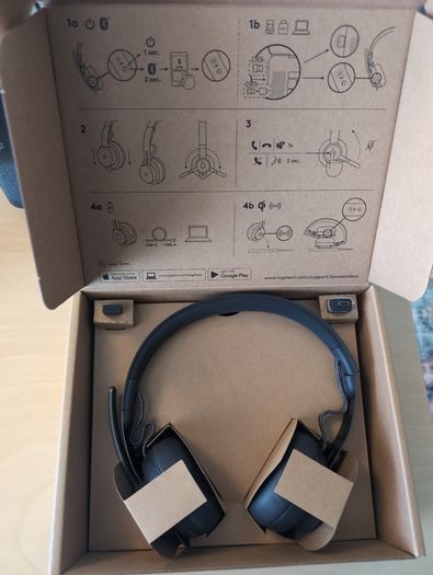 Logitech zone wireless headset