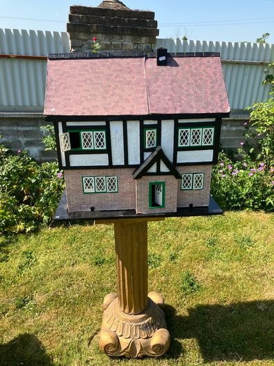 dolls house