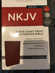 Holy Bible NKJV Super Giant Print Reference Thomas Nelson on3n3ss