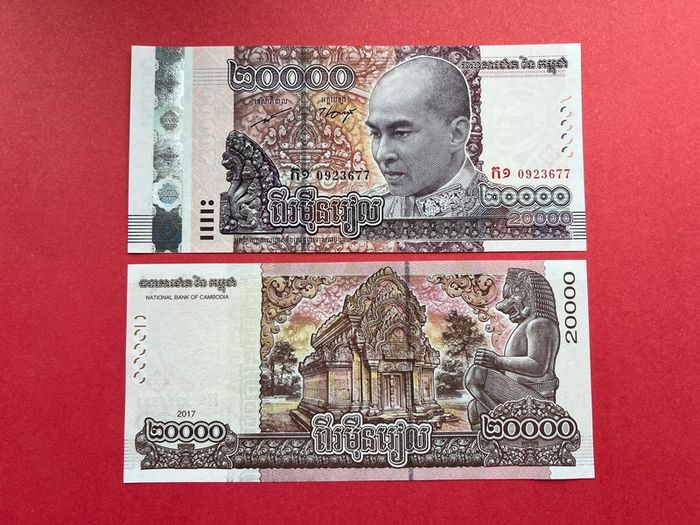Cambodia 20000 Riels  2017 Pick 70a Commemorative Issue   ( Uncirculated )