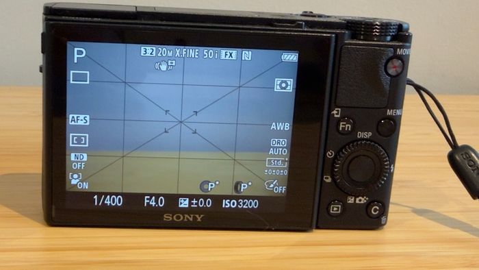 Camera Sony Cybershot DSC-RX100 III
