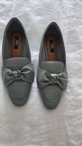 Shoes flats