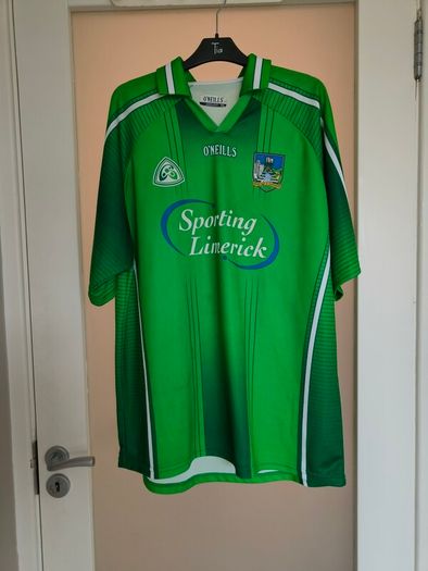 Vintage 2005 Limerick Oneills GAA home jersey
