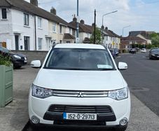Mitsubishi Outlander 2015