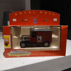 Corgi Motoring Memories Royal Mail Van