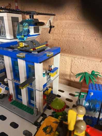 Lego City 60047