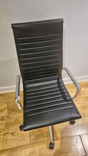 Eames Style Ribbed High Back Office Chair Black/Chrome