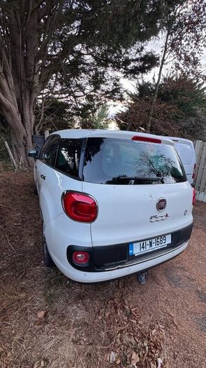 2014 Fiat 500L  3,000 negotiable