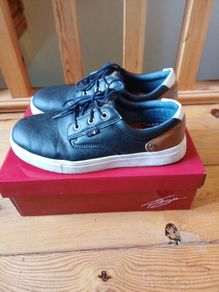 Size 2 (35) Tommy Bowe Shoes