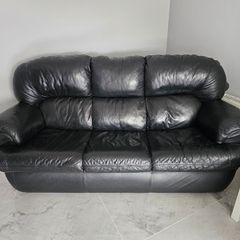Leather Suite