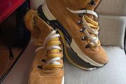 Lovely Women Boots UK 7