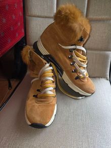 Lovely Women Boots UK 7