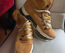 Lovely Women Boots UK 7