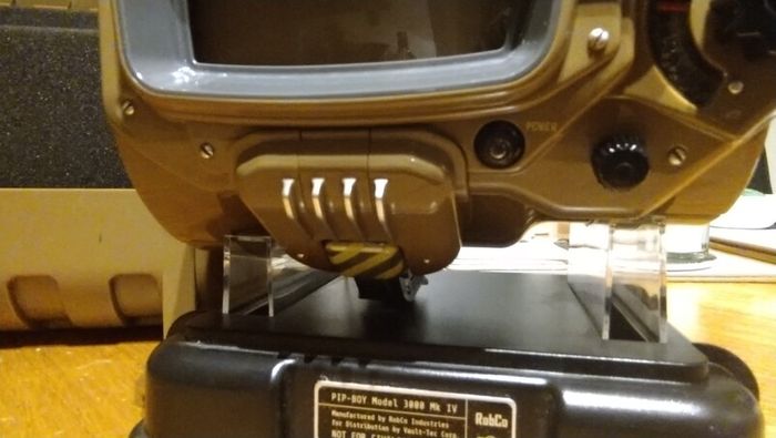 Fallout 4 Pip Boy collectors issue