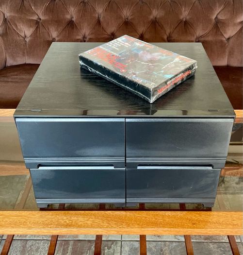 Vintage VHS VCR Cassette Holder Storage Case 40 Tapes Faux Wood Grain 1980 90s