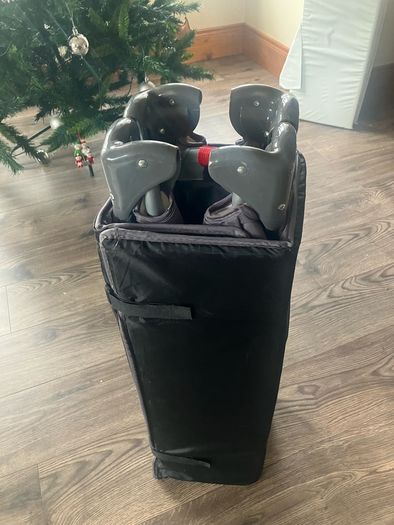 Travel cot