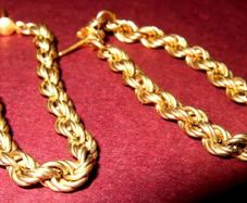 Vintage Hallmarked 9ct Gold Twisted Rope Earrings