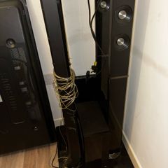 Tv , surround system and blue ray dvd player