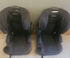 2 x Graco booster travel seats