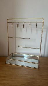 Jewellery Stand / Holder Gold with Mirror bottom