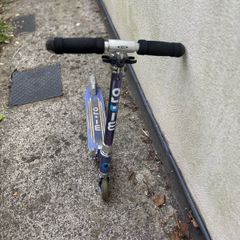 Micro scooter.