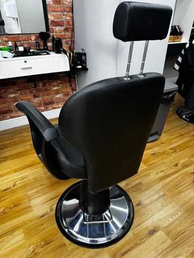 Barber/Hairdresser Chairs - Set of 3