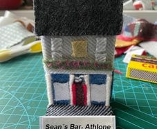 'Seans Bar' Athlone - Thatch and Match