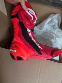 Alpinestars supertech r vented boots