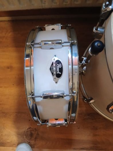 Pearl Export Ice White. 22.