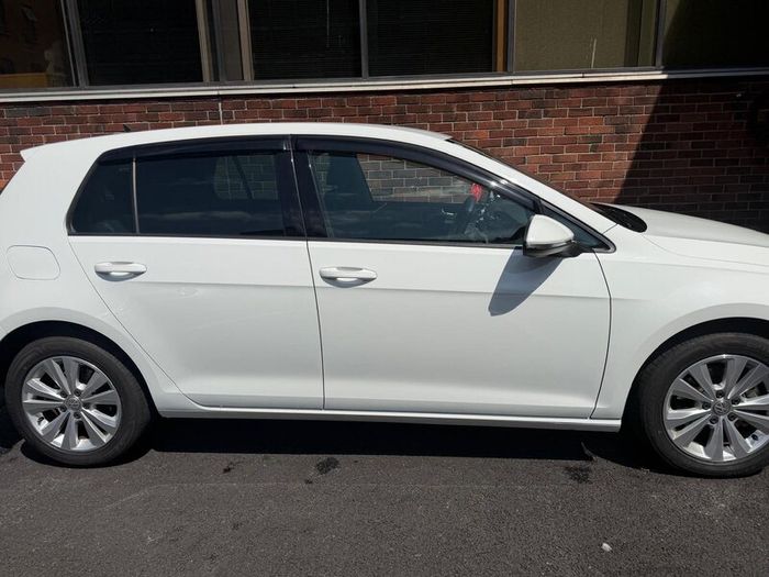 Volkswagen Golf 2018 COMFORTLINE 1.2 Petrol TSI