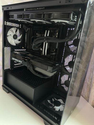 High End Gaming PC | RTX 5070 ti 16GB / Ryzen 9800x3d / DDR5