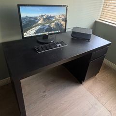 Malm Desk (includes Chair)