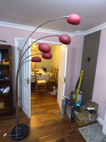 Floor lamp