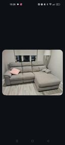 Electric L-Shaped Reclining Corner Sofa. Excellent Condition