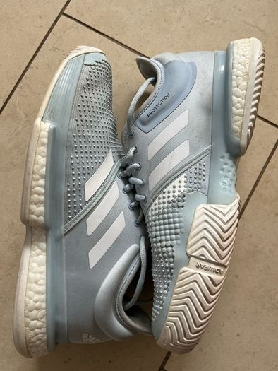 Adidas Ladies Tennis Shoes 7.5 UK / 41.5 EU
