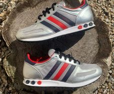 Retro Adidas La Trainer Silver Leather Grey Red Navy