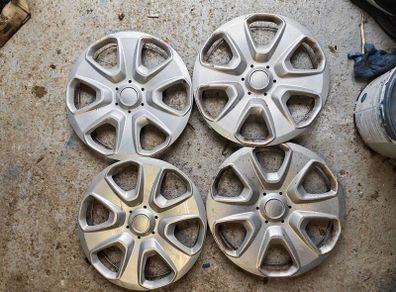 Ford hubcaps 15"
