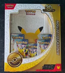 FREE TRACKED SHIPPING, Pokemon 30th Celebration Binder Collection