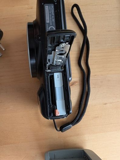 Canon PowerShot SX700 HS Digital Camera