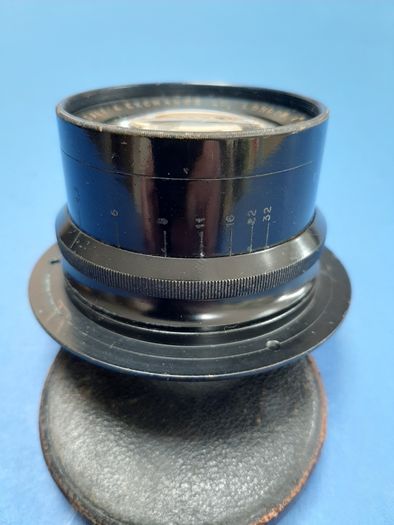 The City Sale & Exchange - 7" F4.5 Texor Anastigmat Lens