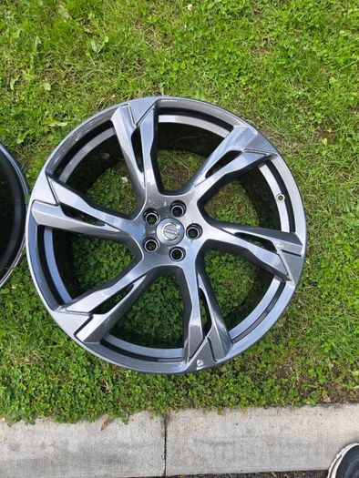 Genuine Volvo Xc90 22" Alloy Wheels