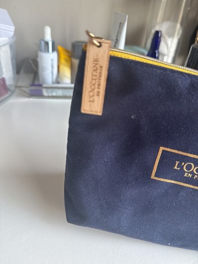 make up bag