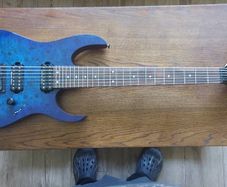 Ibanez RG7421 (w/ Black Winter pickups)