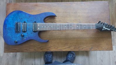 Ibanez RG7421 (w/ Black Winter pickups)