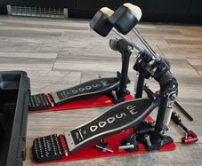 DW 5000 Accelerator double pedal