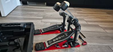 DW 5000 Accelerator double pedal