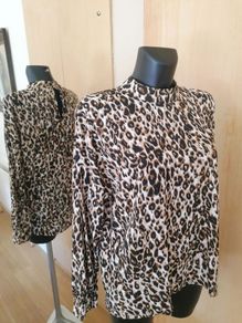 Women's Blouse NWT SIZE 12